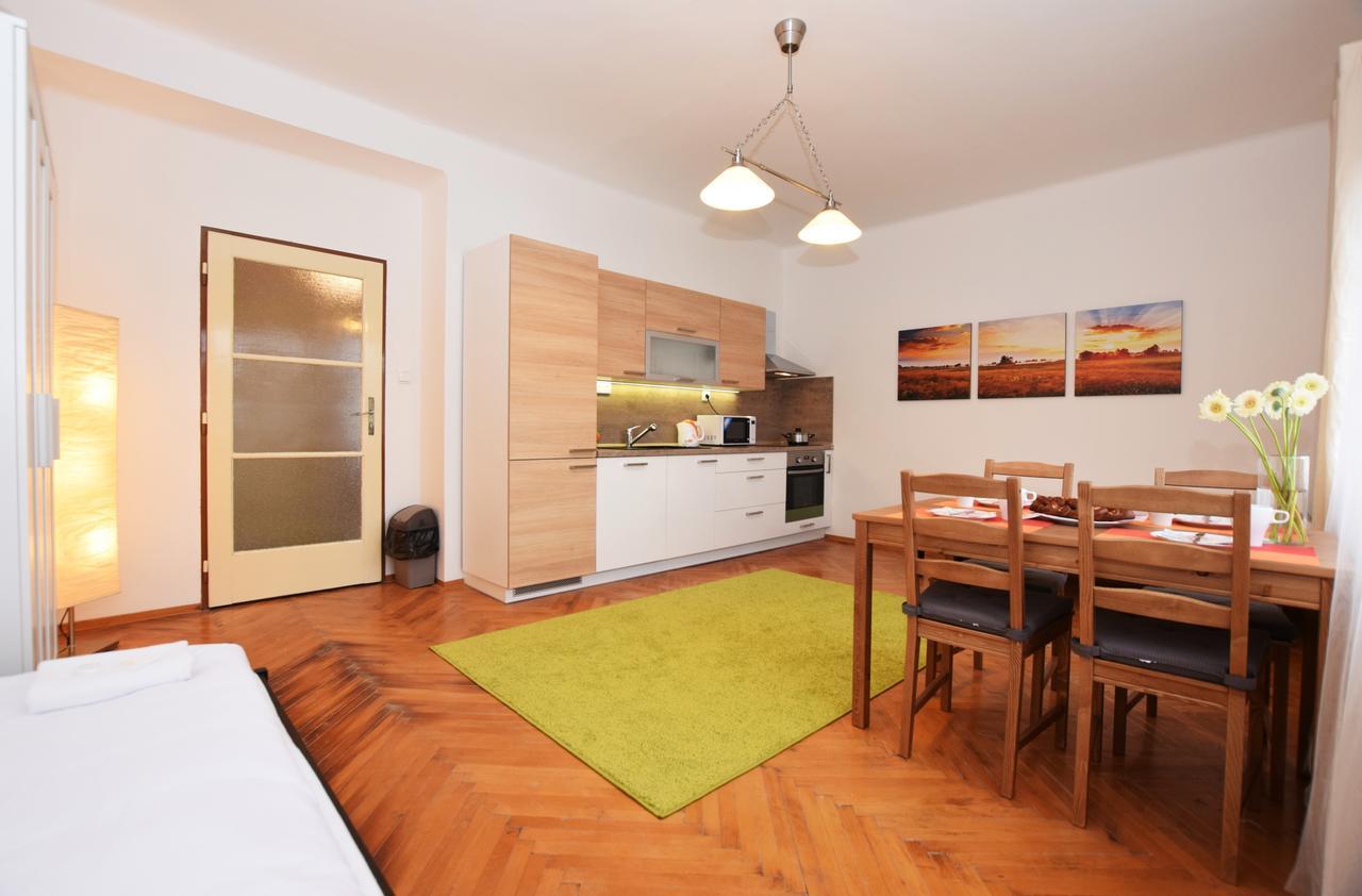 Cisarka Apartment Prague Luaran gambar