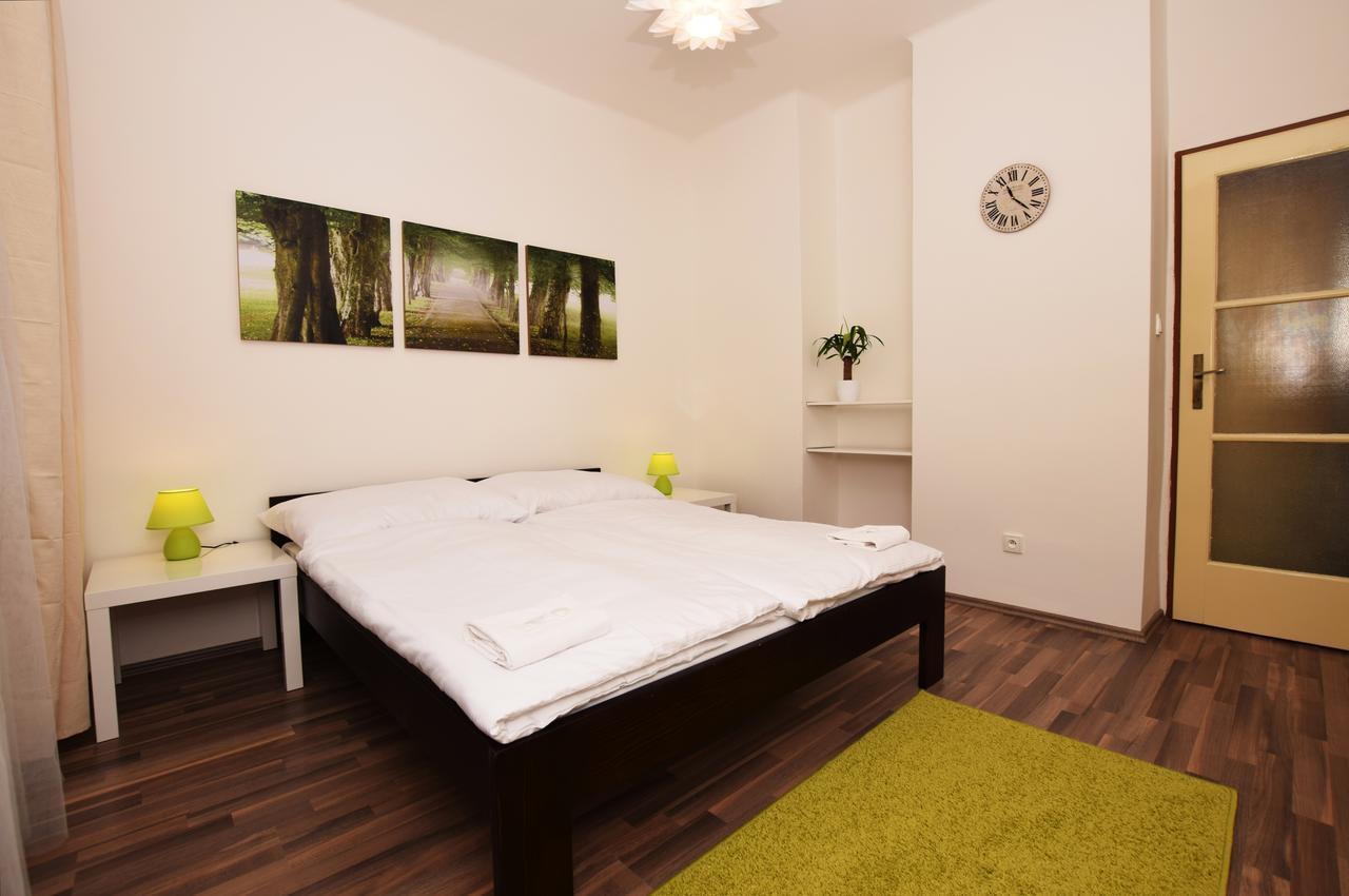 Cisarka Apartments Prague Luaran gambar